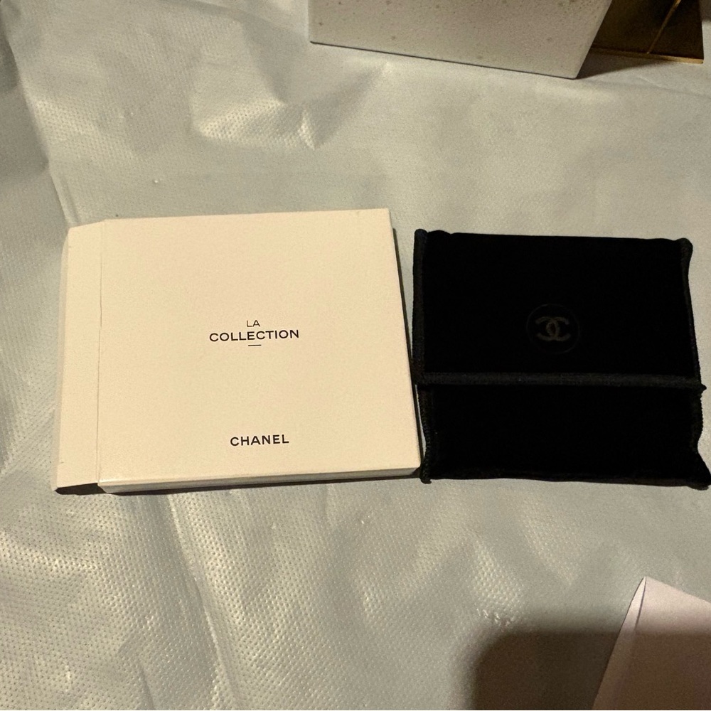 La Collection Compact Double Mirror – New in Box - CC